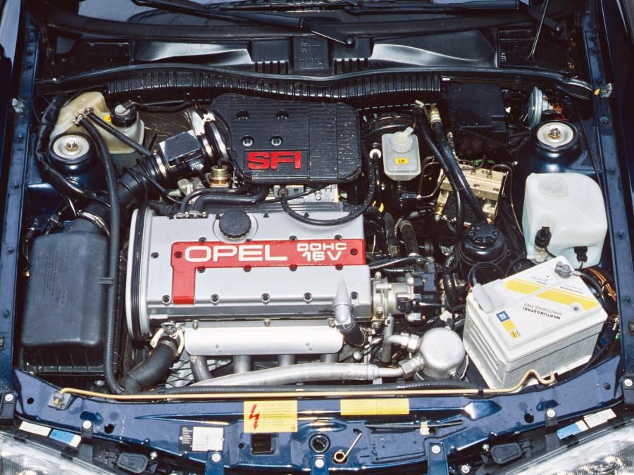  Opel Calibra 2.0i 16V 1990 года  (фото 22 из 23)